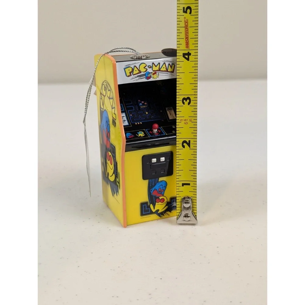 Pac-Man Arcade Cabinet Christmas Ornament Ruz 4